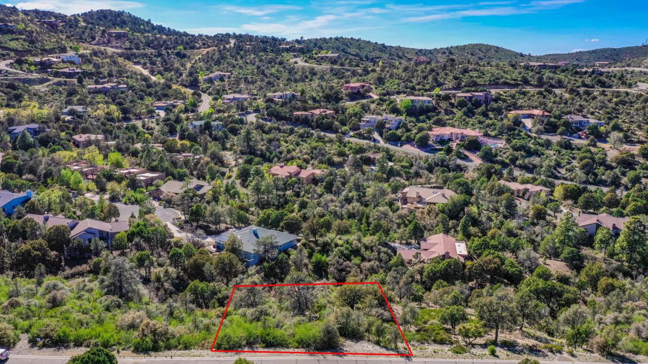 600 Autumn Oak Way - Photo 1