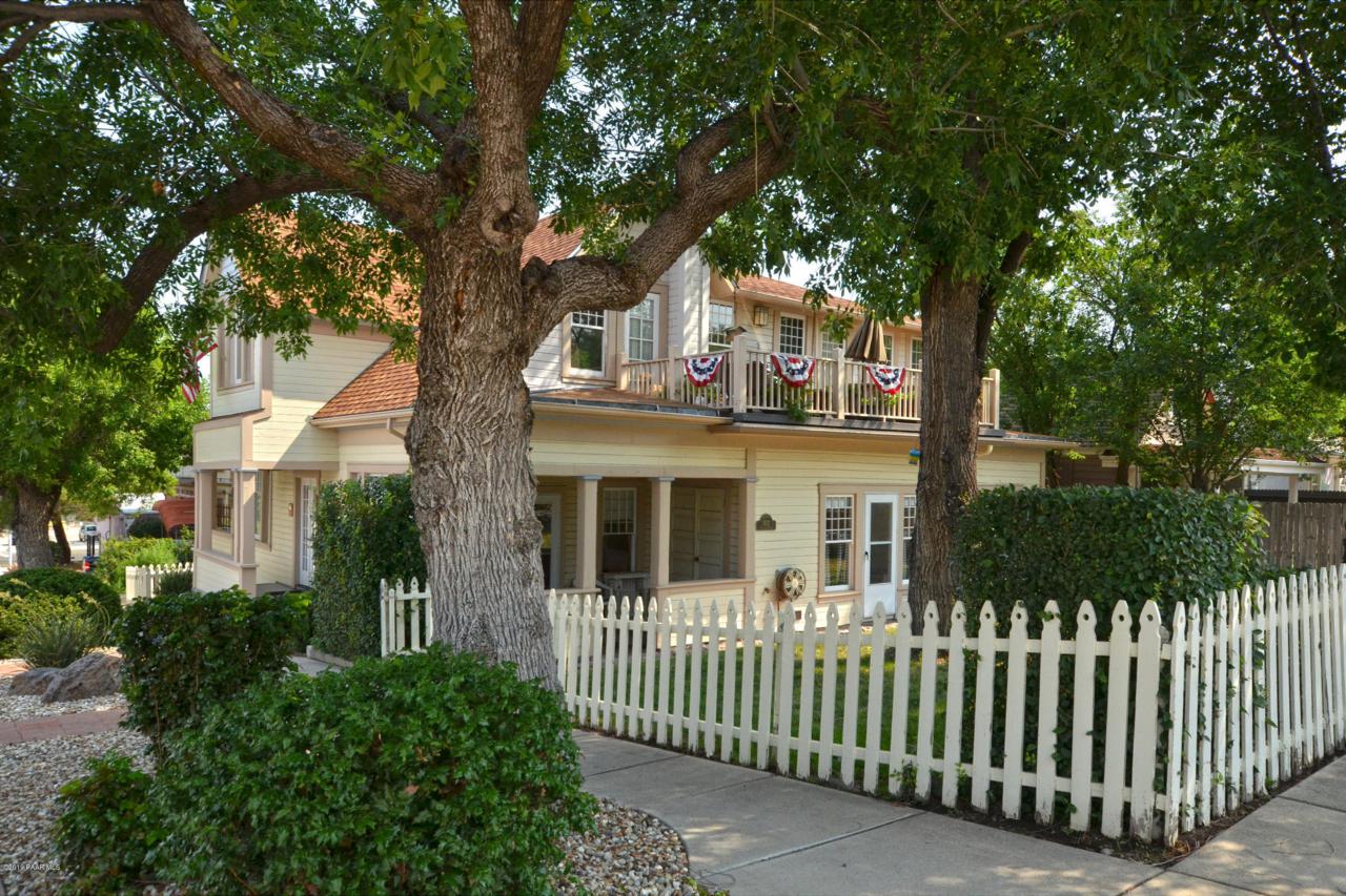 113 Alarcon Street - Photo 1