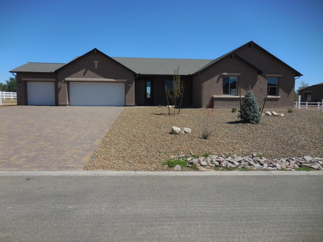 1362 Emily Drive - Photo 1