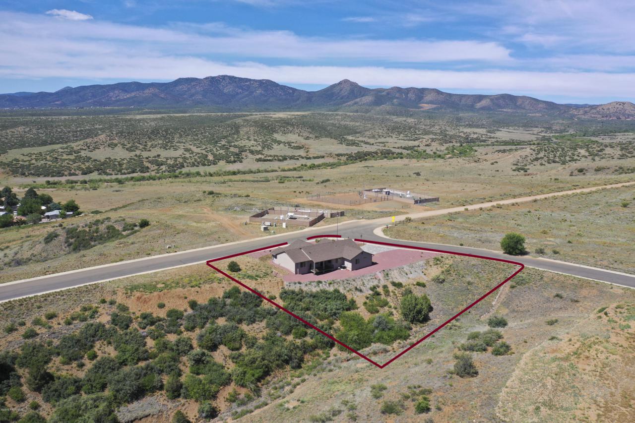 10018 Old Black Canyon Highway - Photo 1