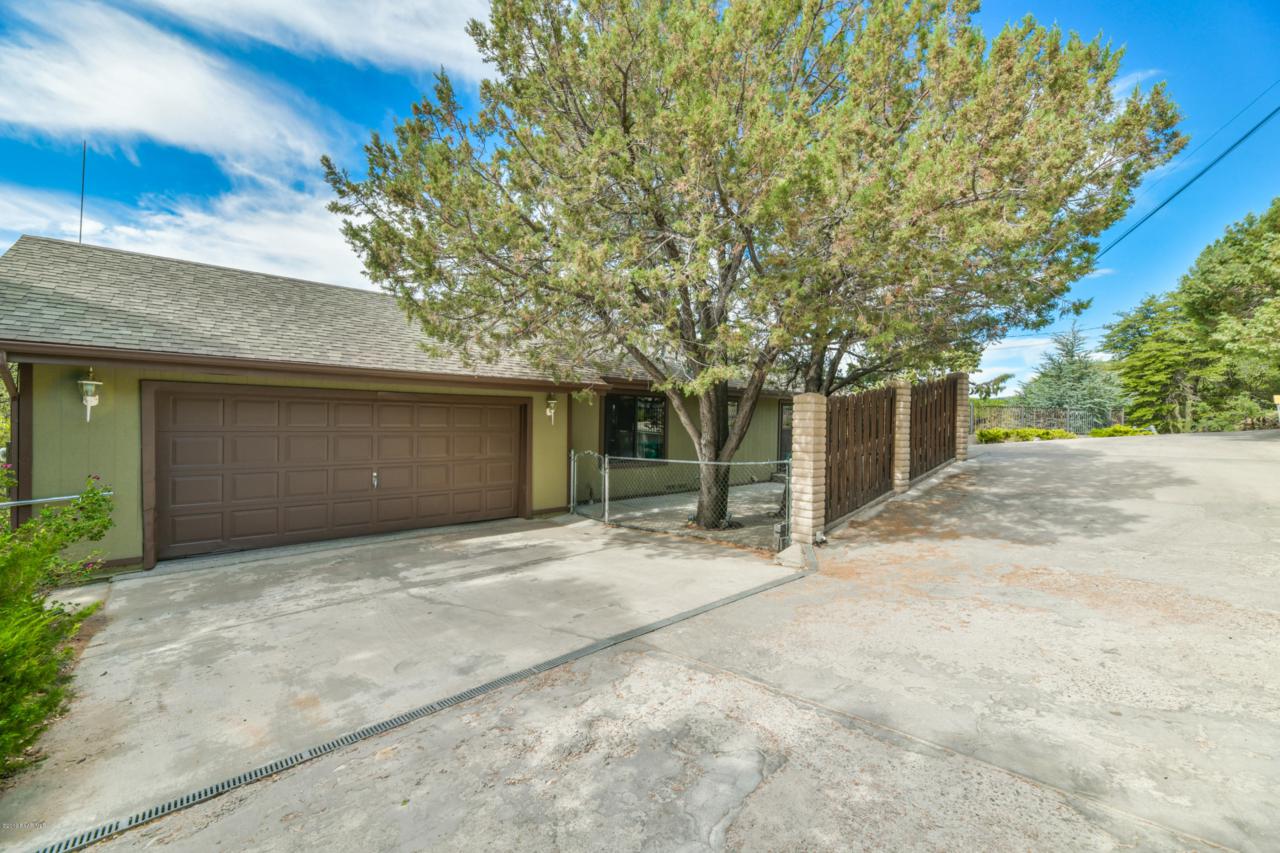 499 Karen Drive - Photo 1