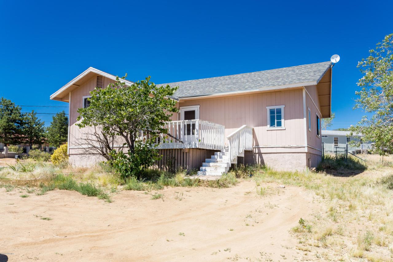 9125 Steven Trail - Photo 1