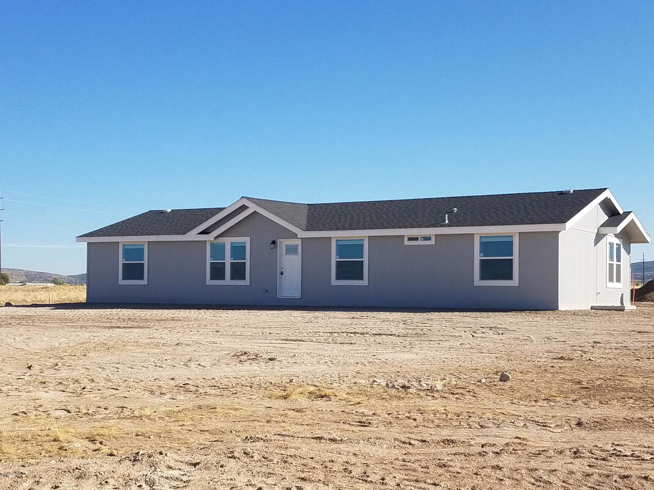 7230 Larkspur Way - Photo 1