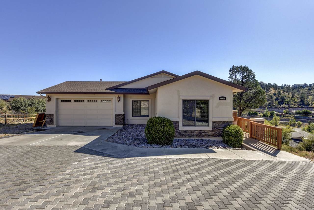 2581 Luella Lane - Photo 1
