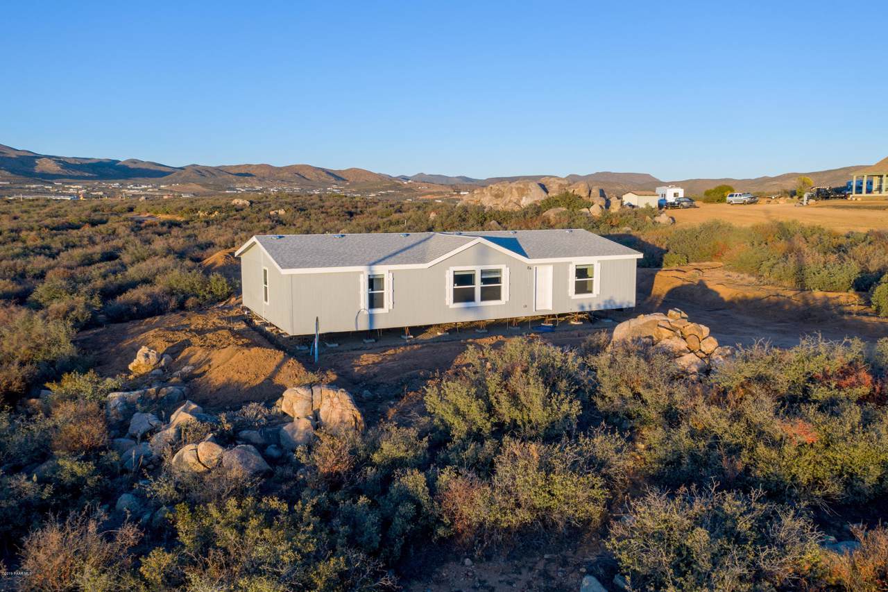 17130 Wyoming Way - Photo 1