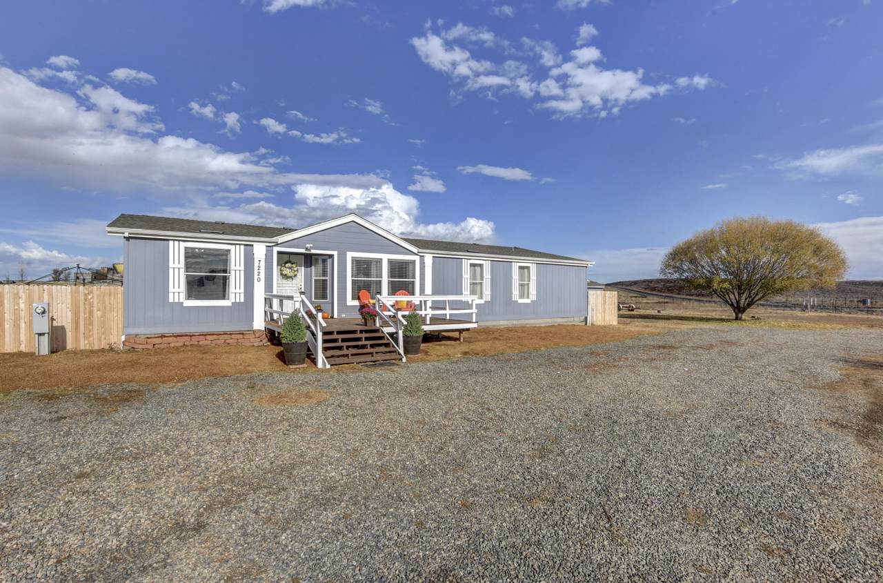7220 Woodchute Trail - Photo 1