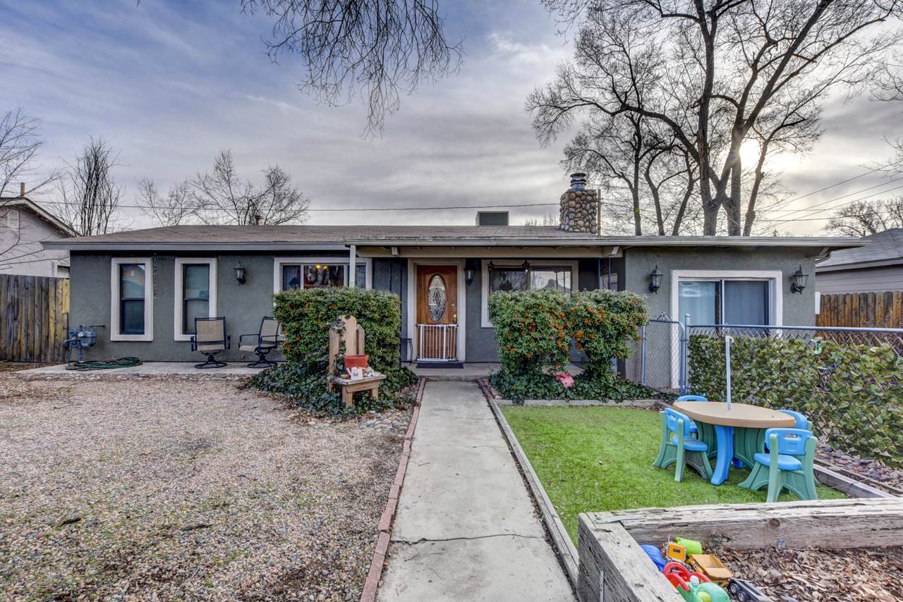 909 Audrey Lane - Photo 1