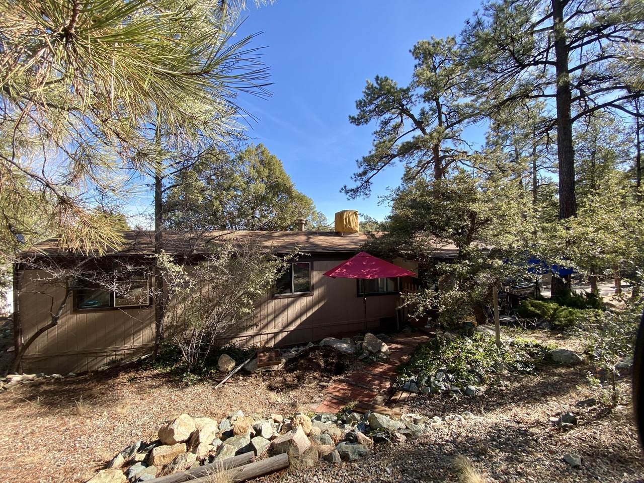 155 Cascade - Photo 1