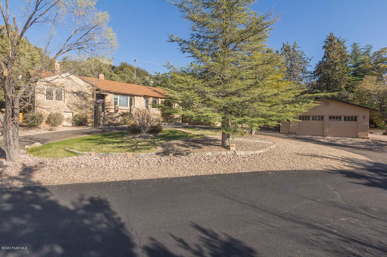 1099 Old Hassayampa Lane - Photo 1