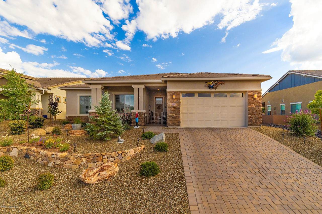 819 Chureo Street - Photo 1