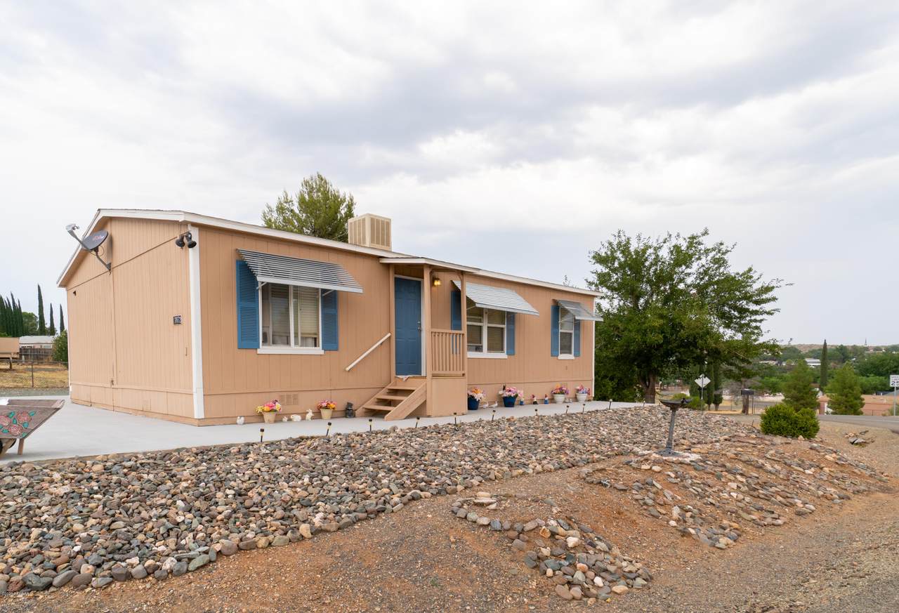 17072 Duffers Drive - Photo 1