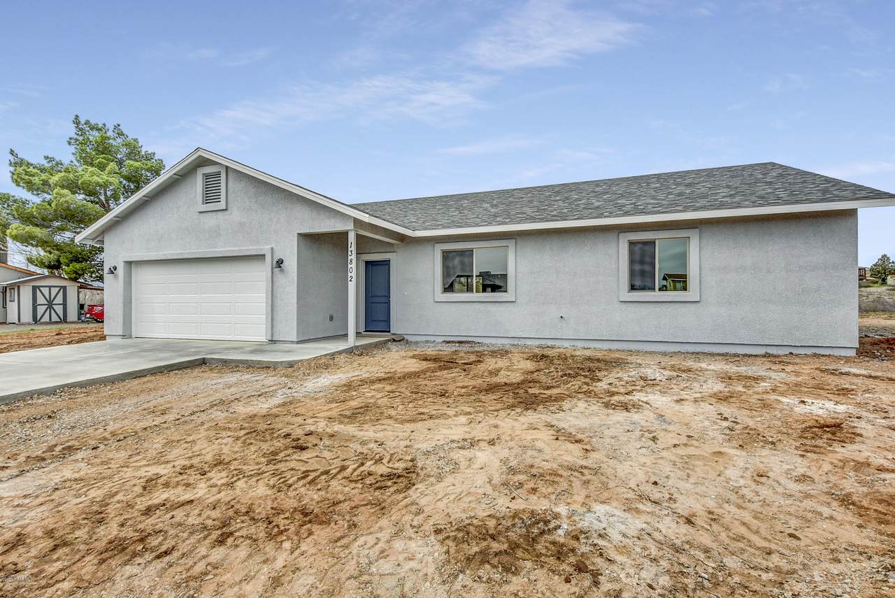 13793 Bluebird Lane - Photo 1