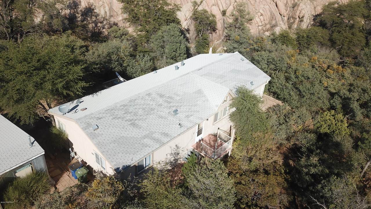 1533 Private Rd - Photo 1