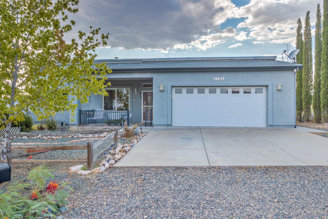 13832 Bluebird Lane - Photo 1