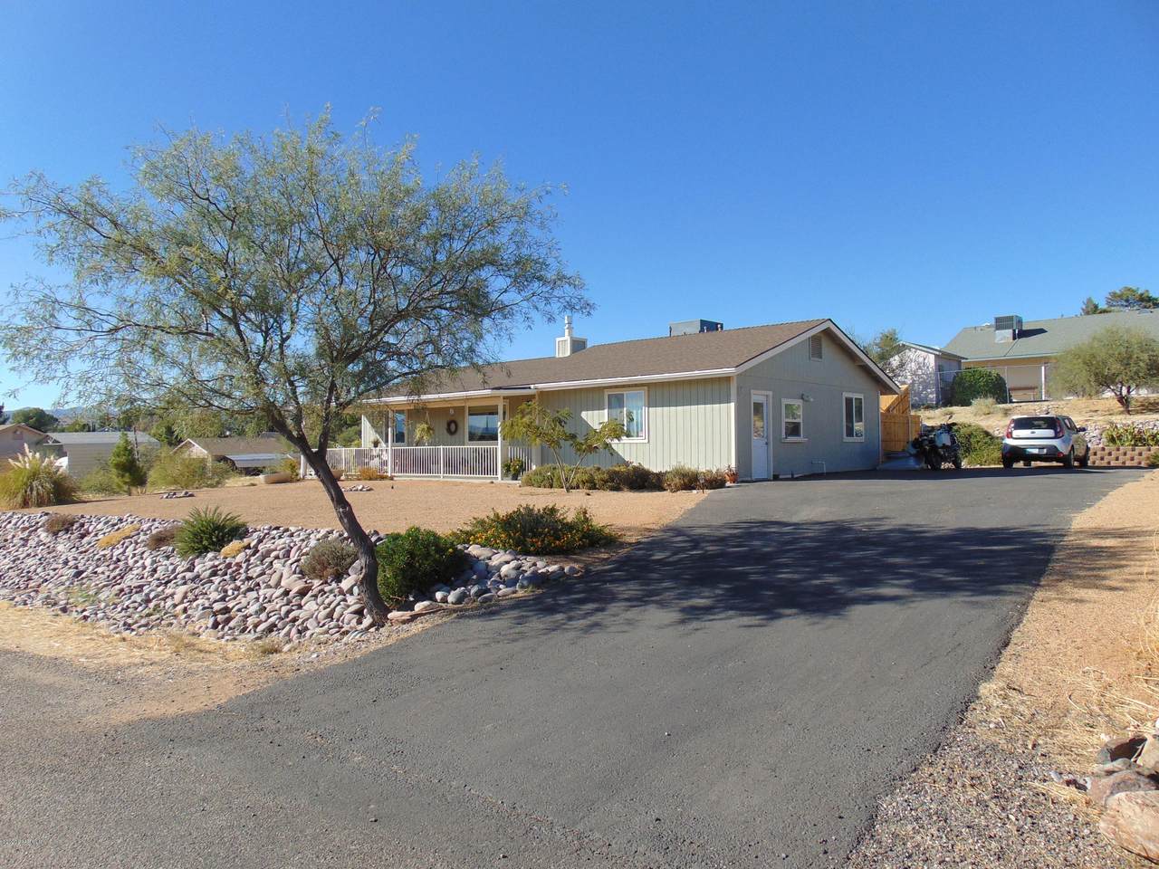 17690 Bob White Road - Photo 1