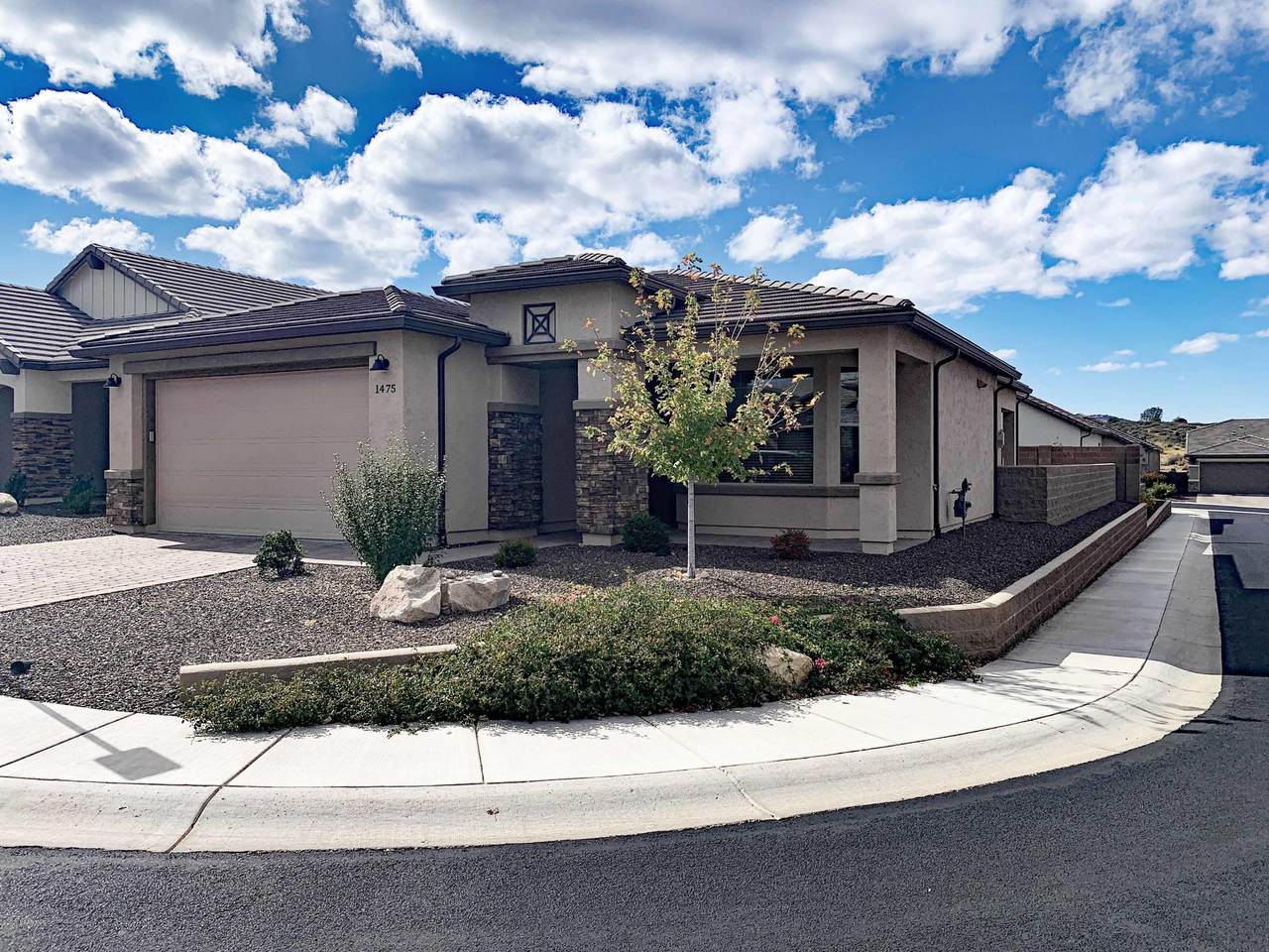 1475 Range View Circle - Photo 1