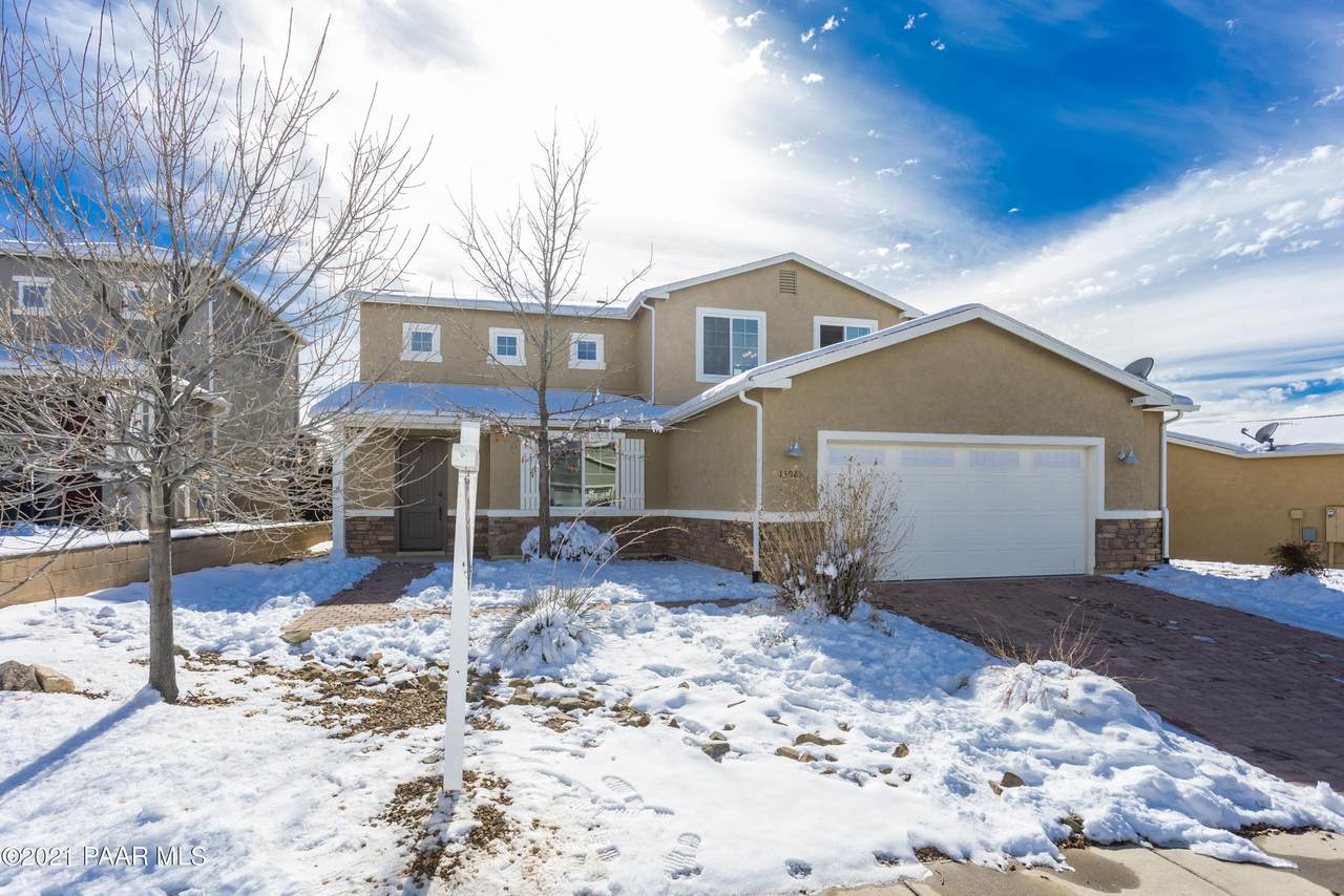 13085 Ramos Street - Photo 1