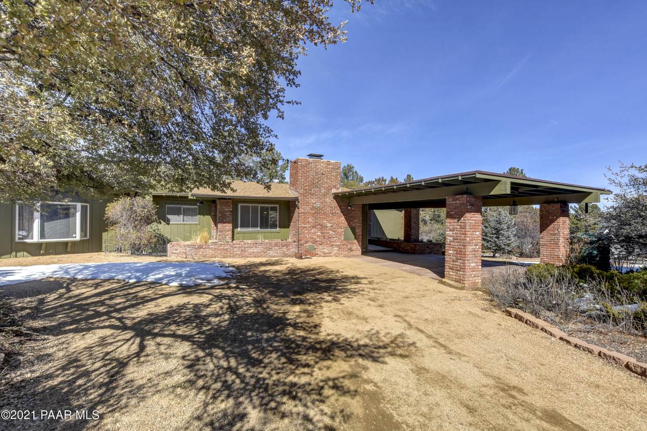 115 Wildwood Drive - Photo 1