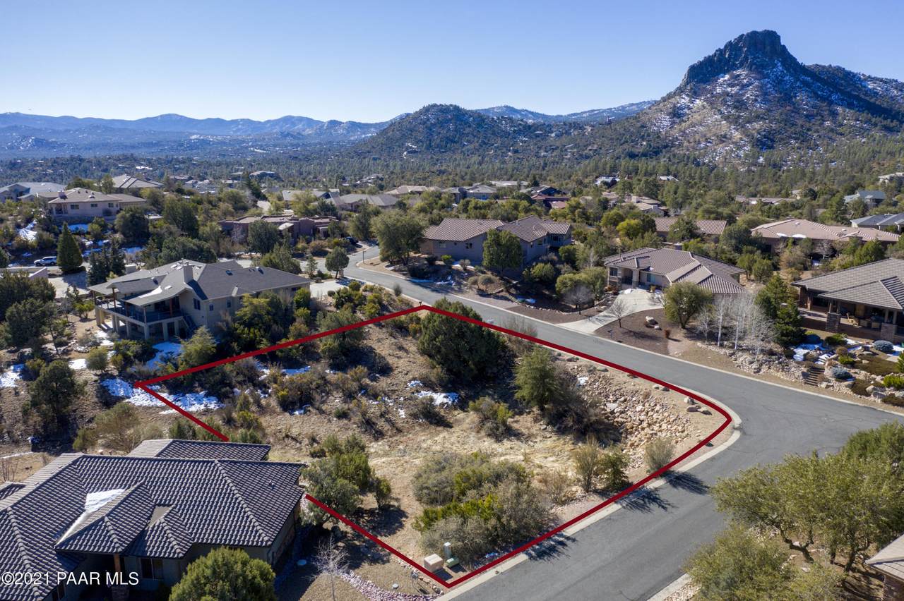 1425 Short Point Lane - Photo 1