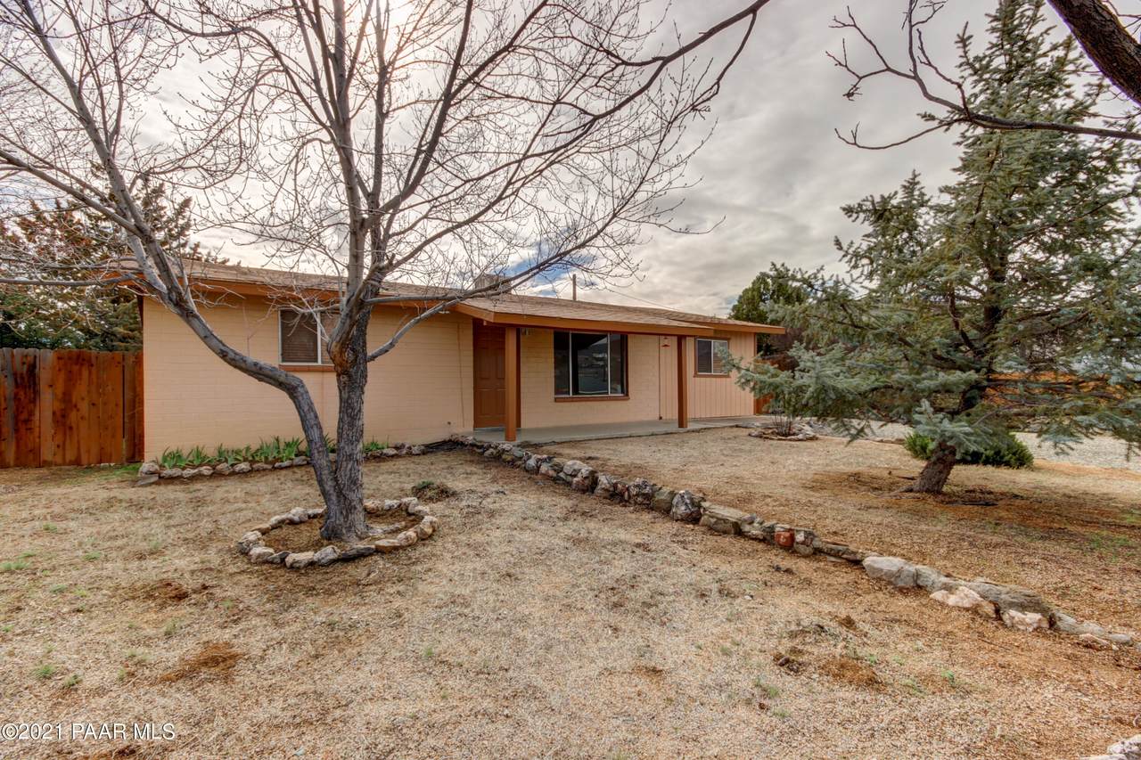 2545 Hill Street - Photo 1