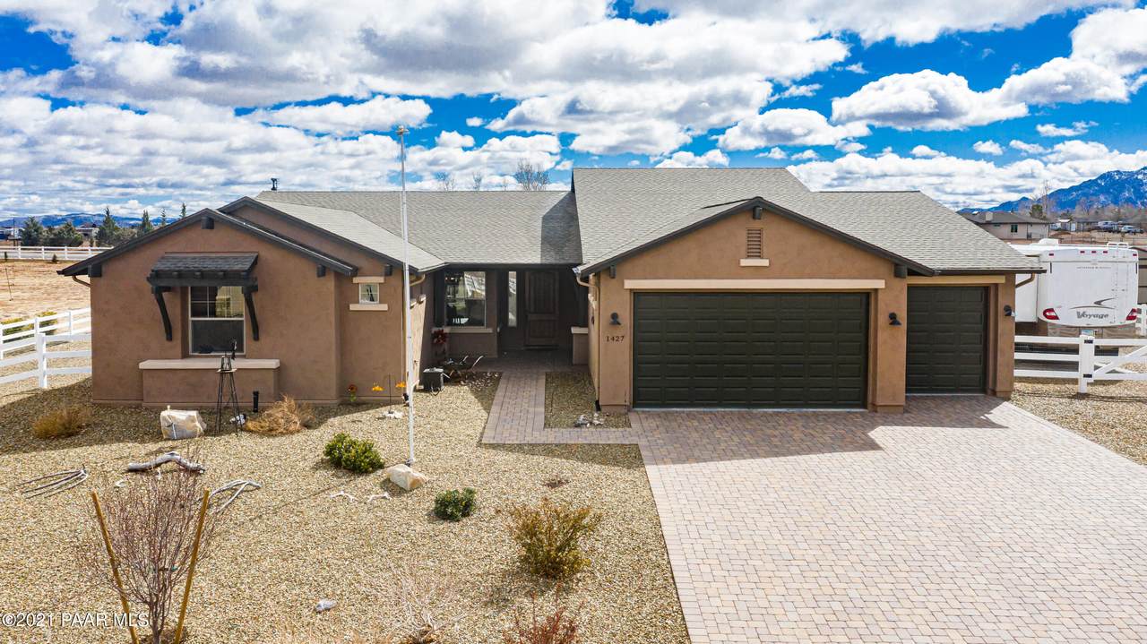 1427 Anne Marie Drive - Photo 1