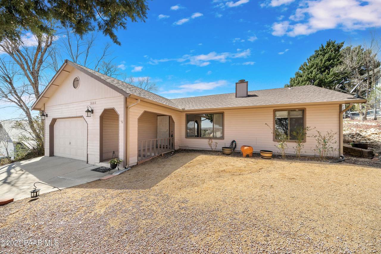 1604 Barmar Lane - Photo 1