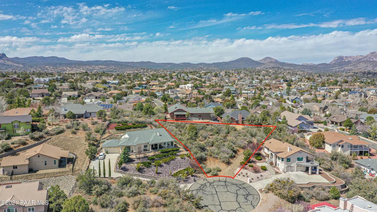 1572 Eagle Mountain Drive - Photo 1