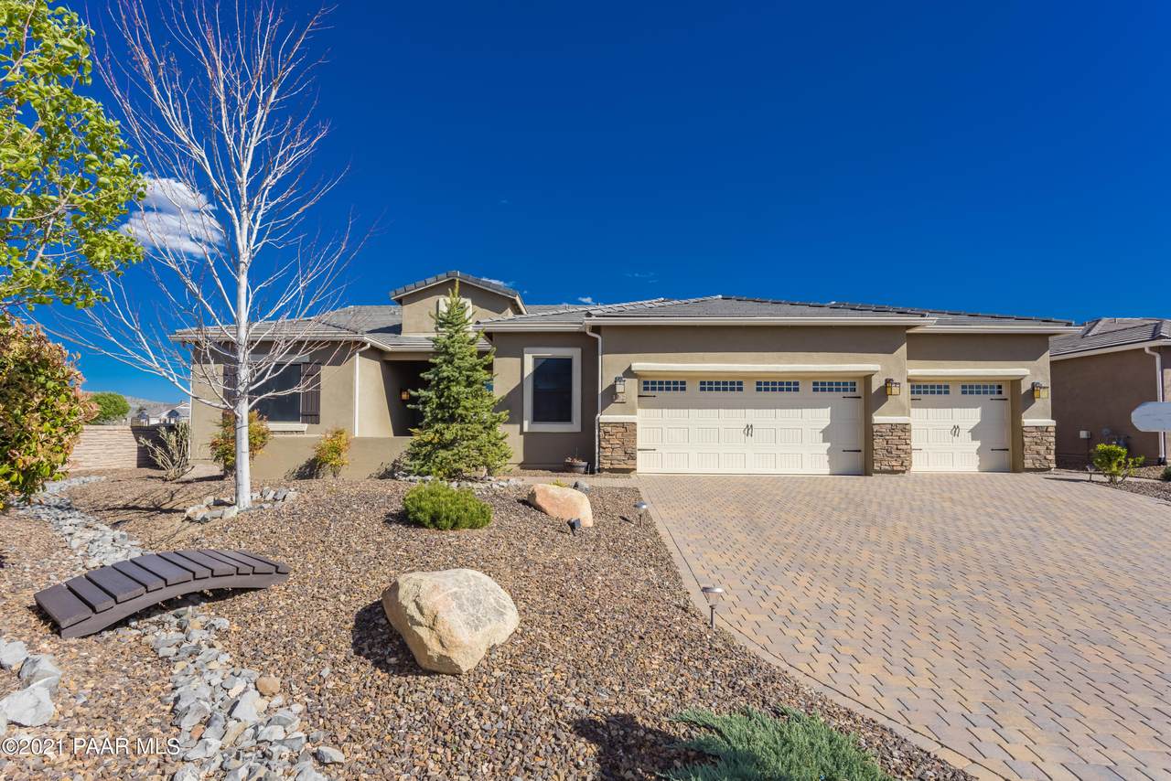 1352 Divinity Drive - Photo 1