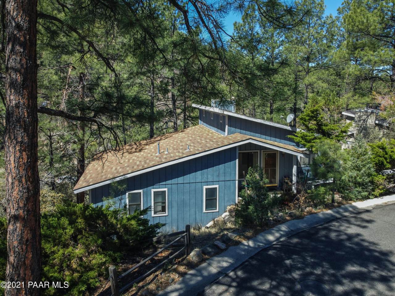 511 Turtleback Road - Photo 1