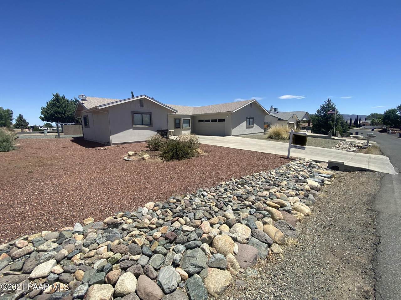 4200 Cypress Circle - Photo 1