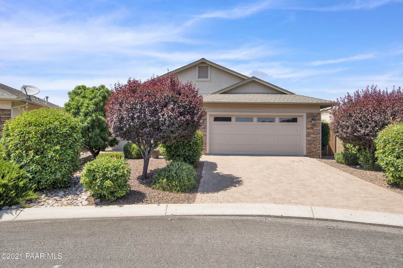 414 La Paz Street - Photo 1