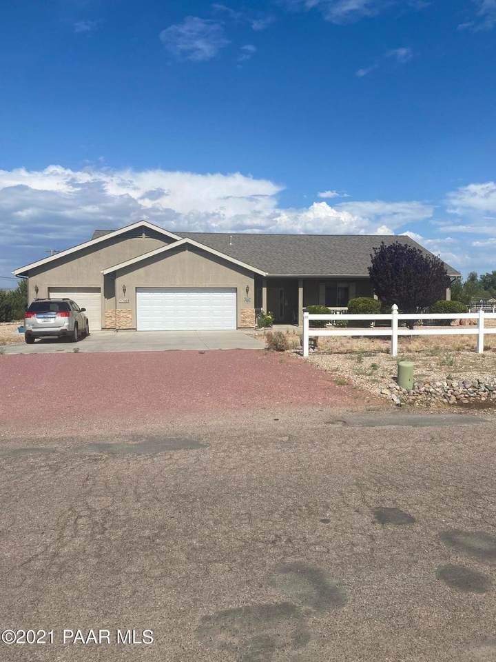 1005 Rd 1 - Photo 1