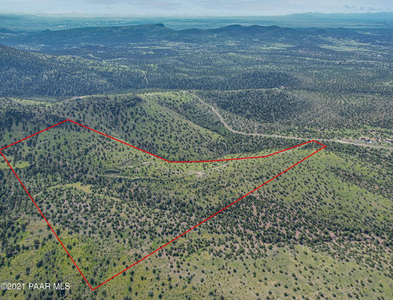 19000 Sullivan Buttes Road - Photo 1