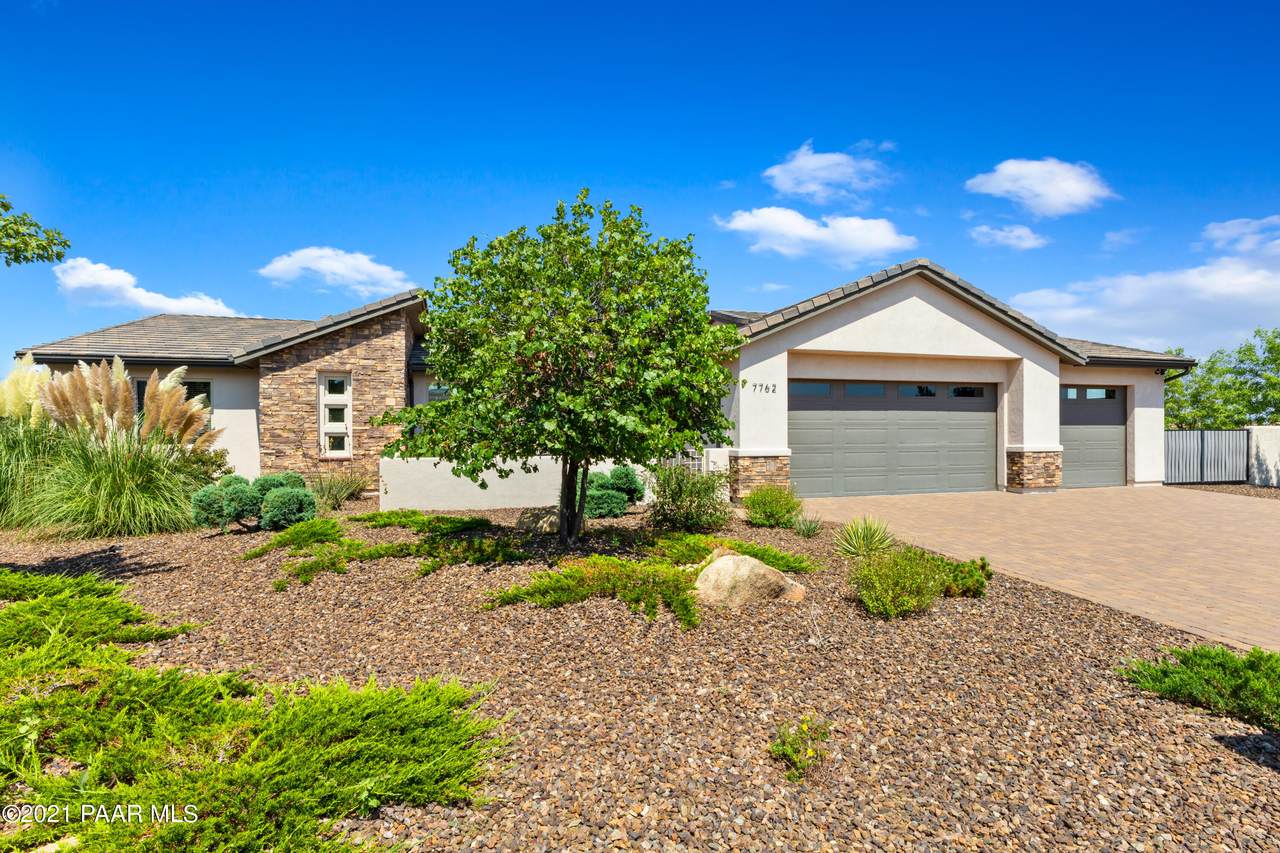 7762 Blacksmith Circle - Photo 1