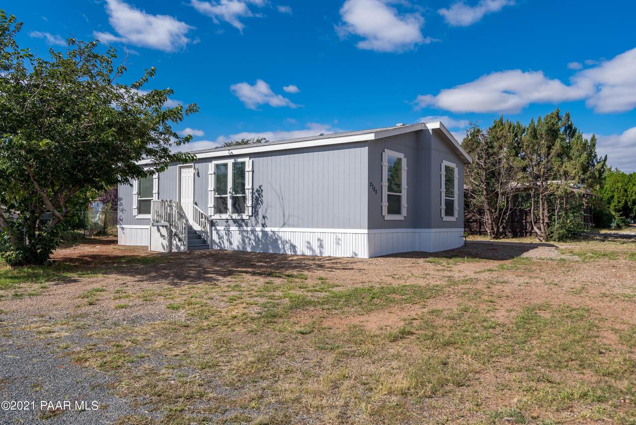 2780 Meadowview Drive - Photo 1