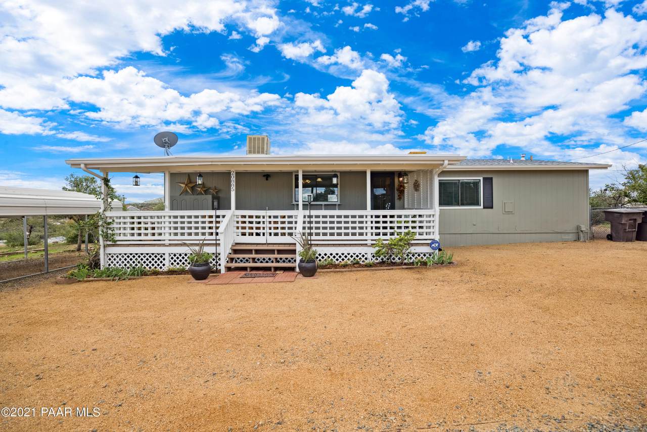 20885 Valley View Lane - Photo 1