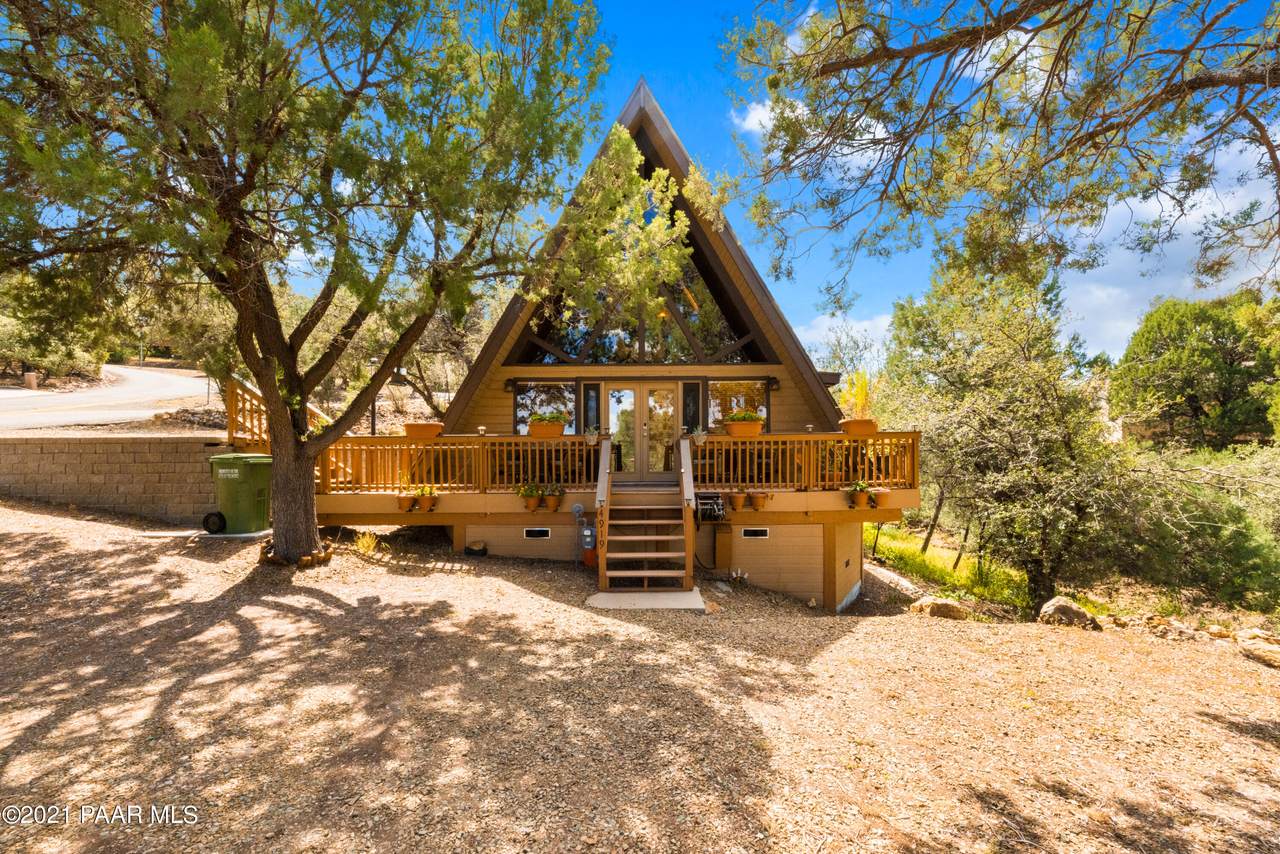 4919 Butterfly Drive - Photo 1