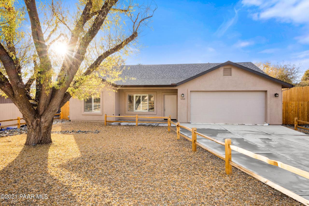 1260 Mosher Lane - Photo 1