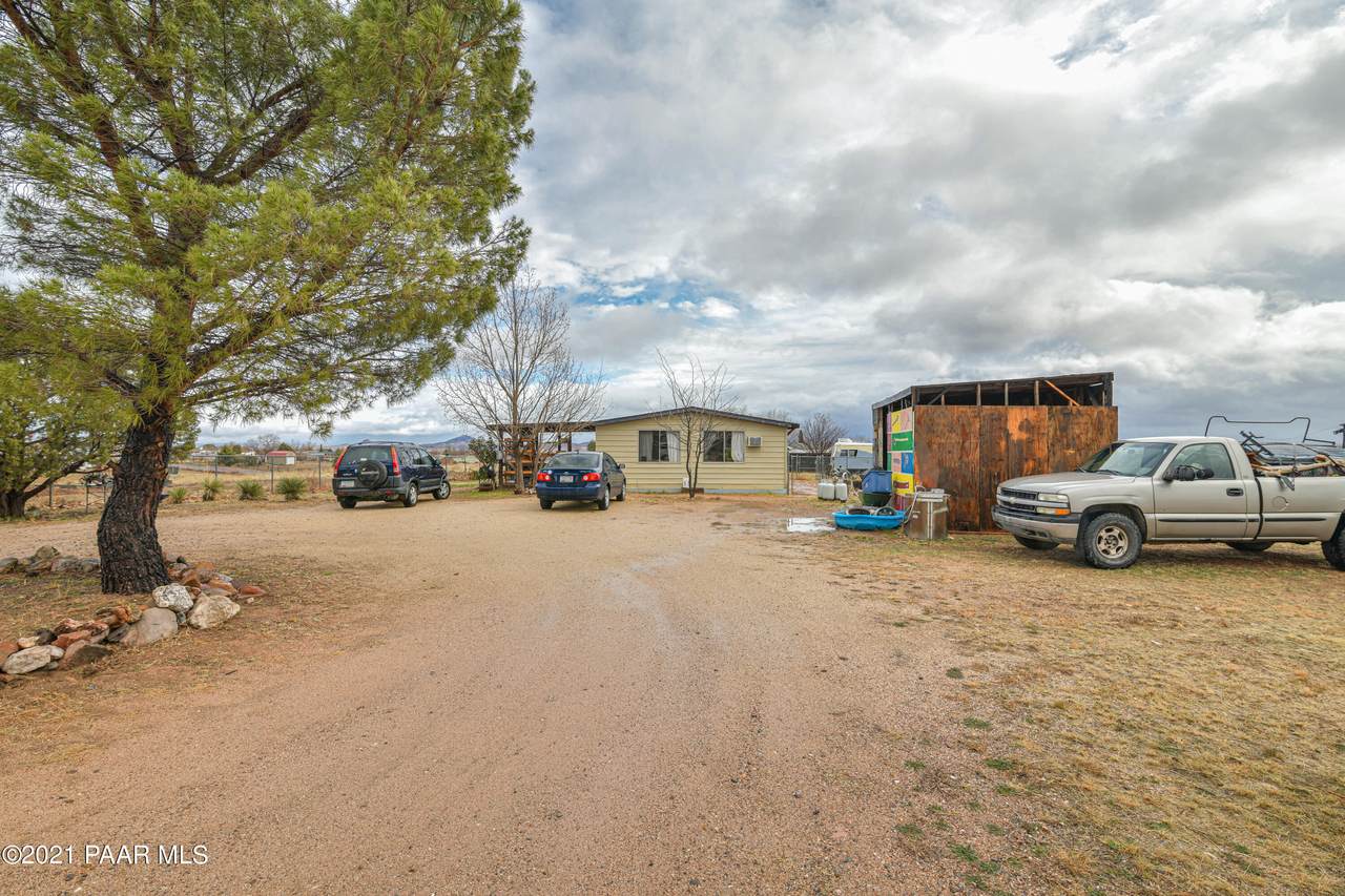 2415 Aztec Place - Photo 1