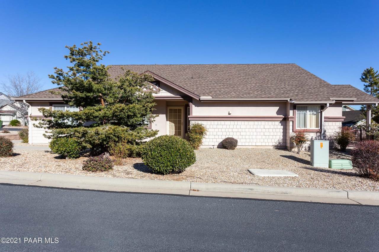 1654 St Andrews Way - Photo 1