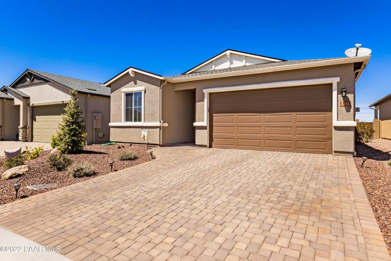 1354 Woodpecker Way - Photo 1