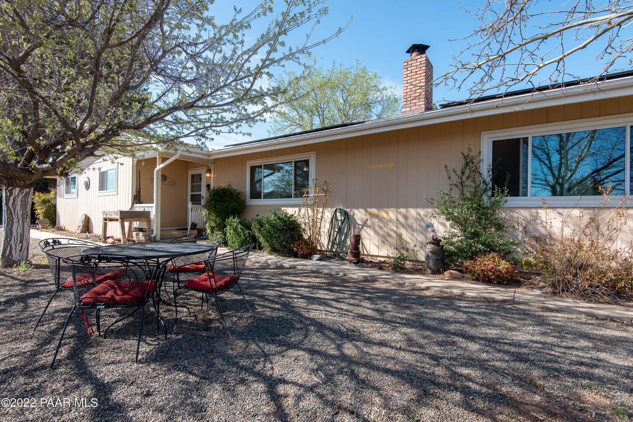 20270 Conestoga Drive - Photo 1