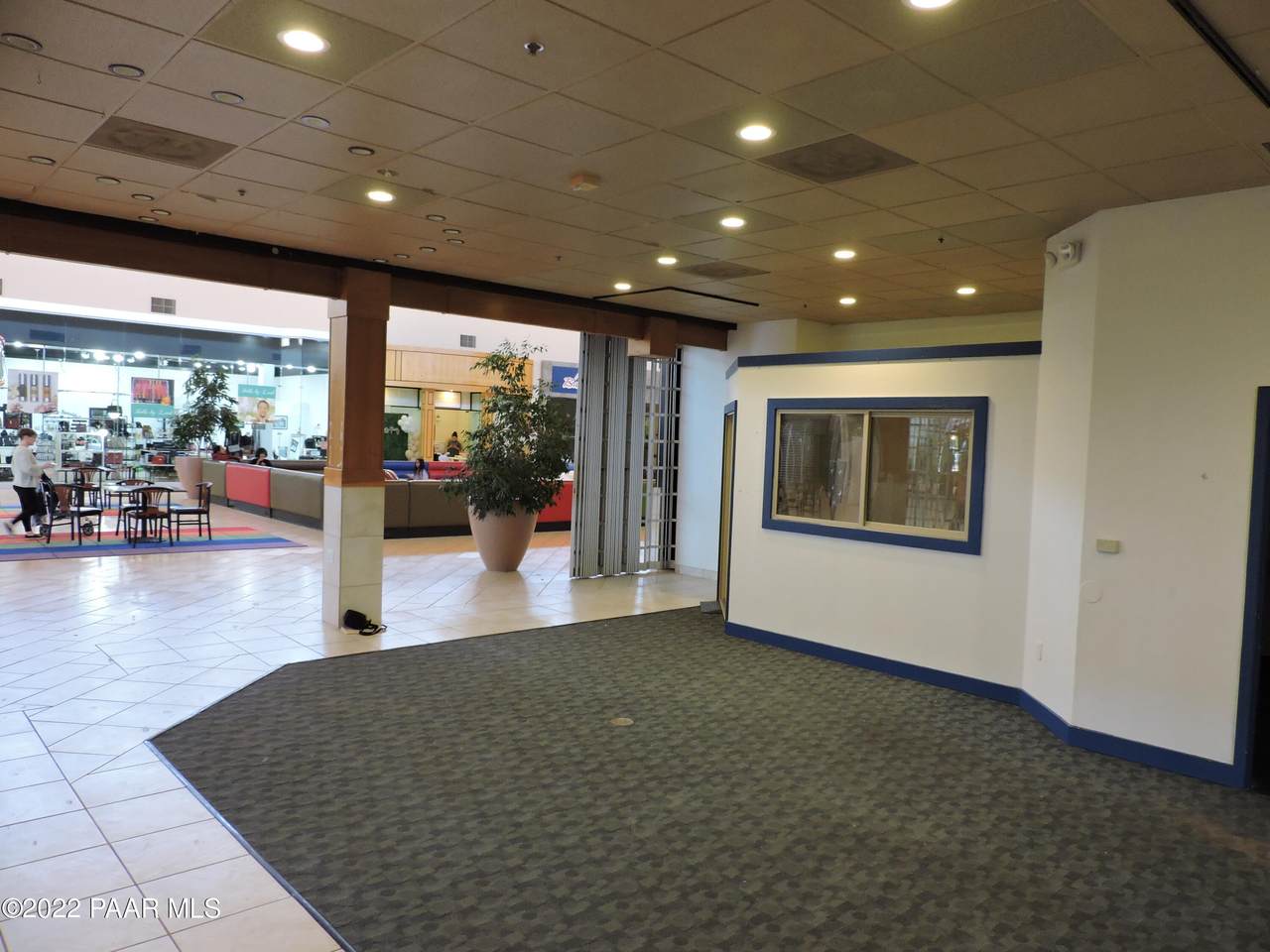 3250 Gateway Blvd. Suite 168 - Photo 1