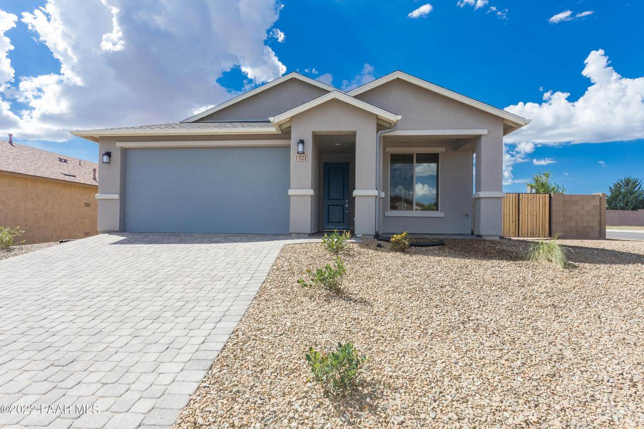 1709 Stratford Place - Photo 1