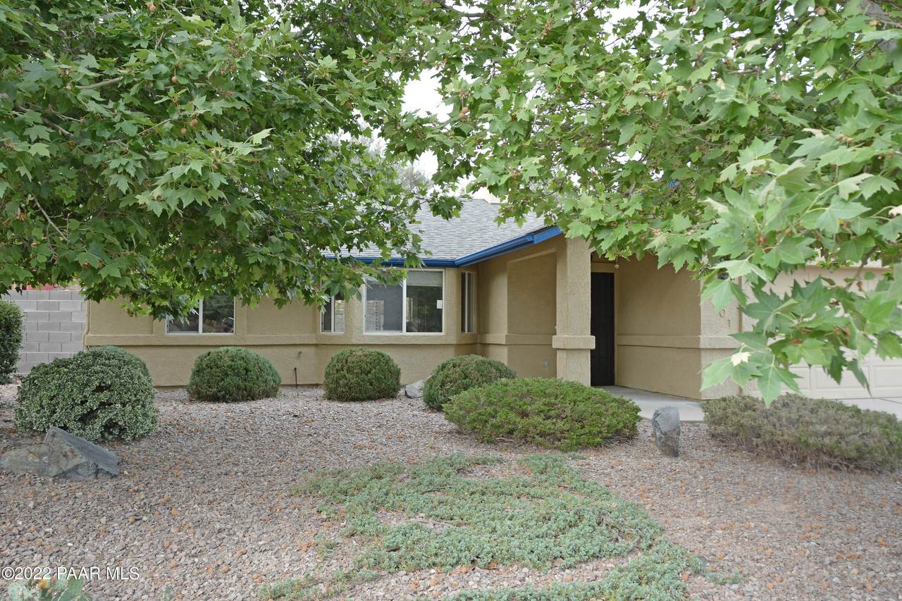 3301 Sunflower Drive - Photo 1