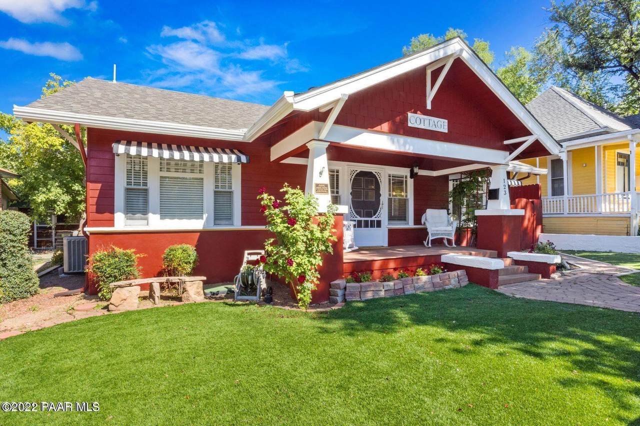 123 Pleasant Street - Photo 1