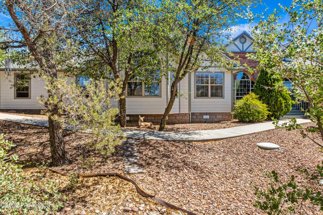 2337 Charteroak Drive - Photo 1