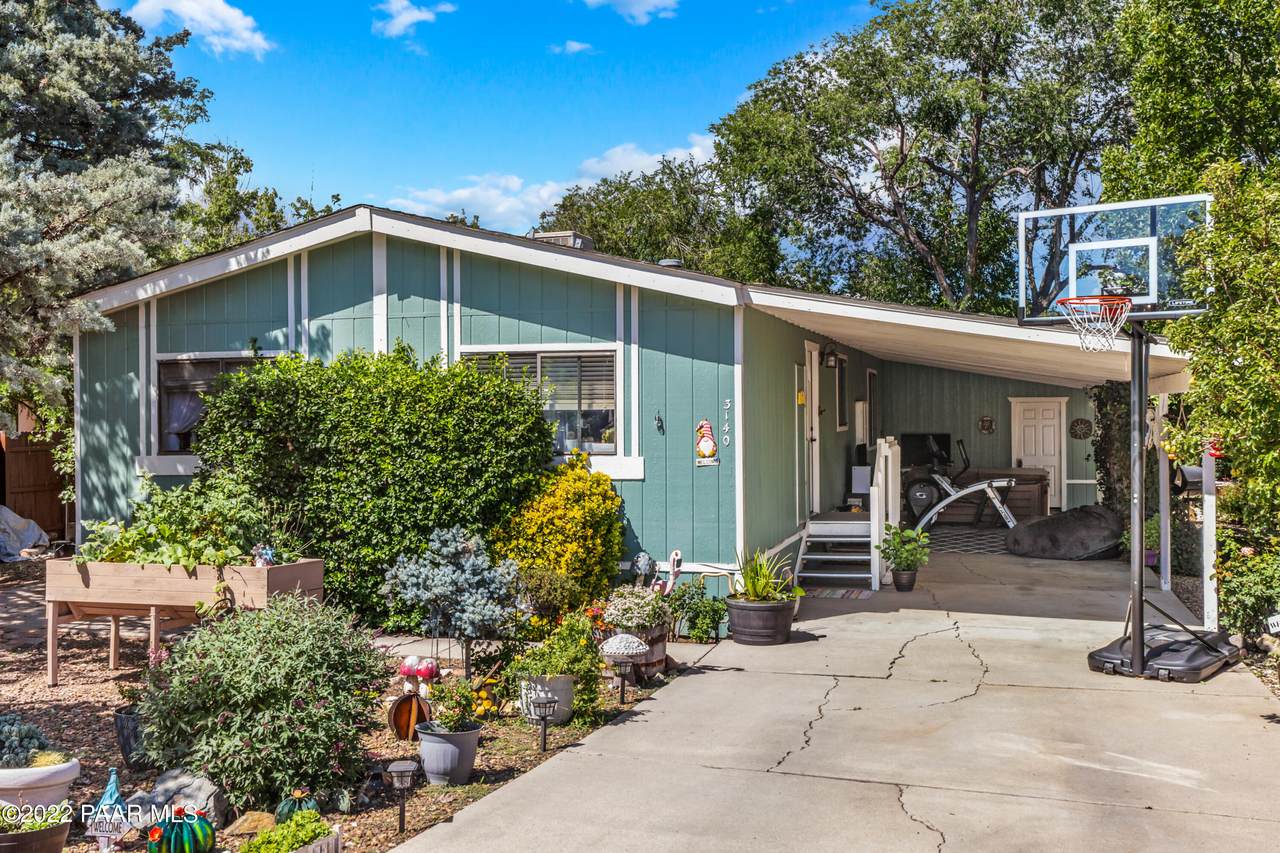 3140 Samaritan Way - Photo 1