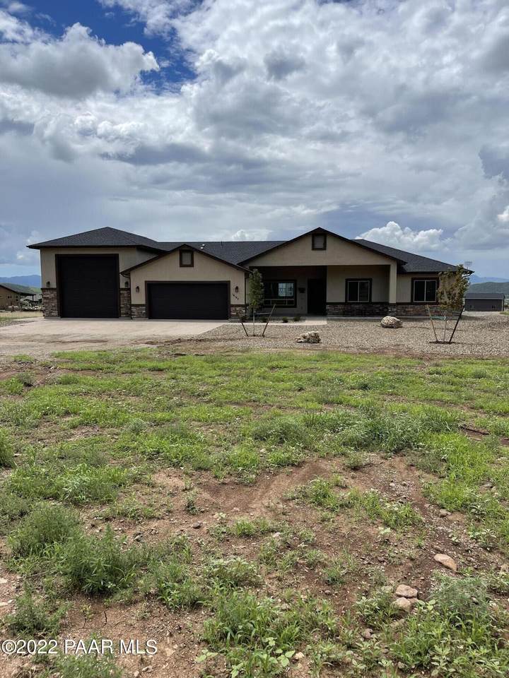 9831 Legend Hills Drive - Photo 1