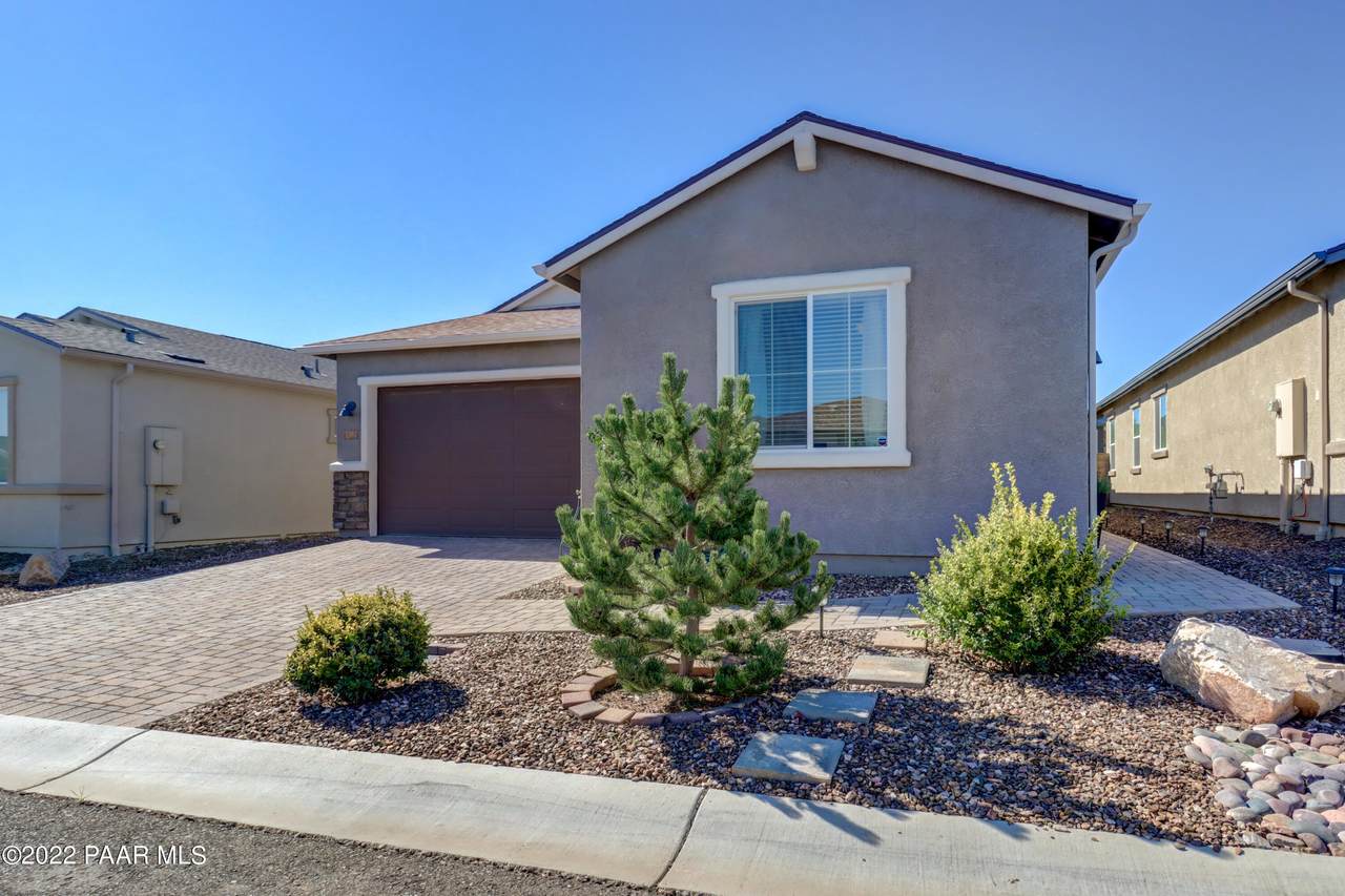 1381 Starling Street - Photo 1